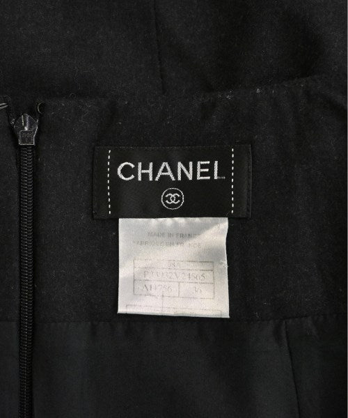 CHANEL 膝上裙