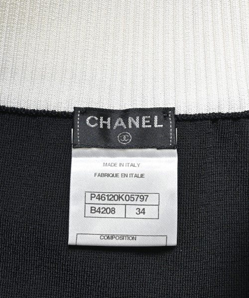 CHANEL 膝上裙