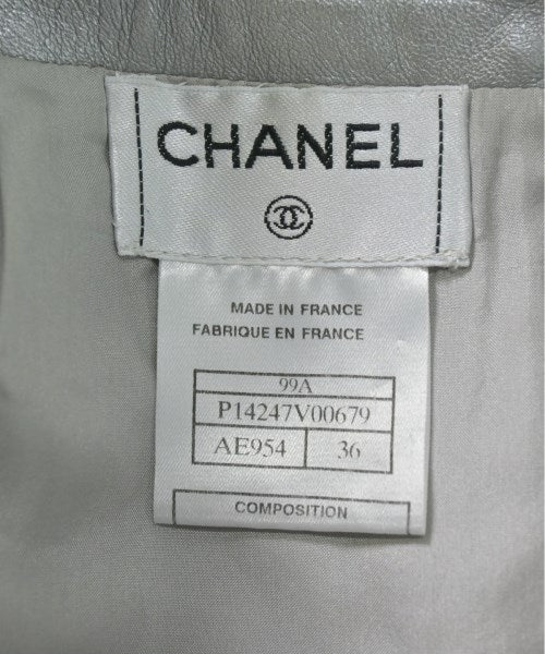 CHANEL 膝上裙