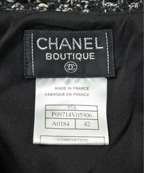 CHANEL 膝上裙