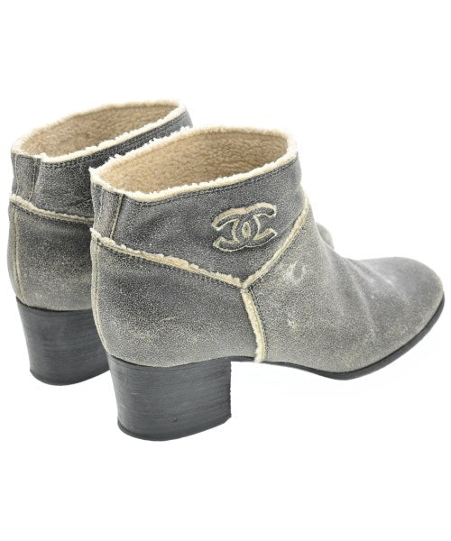 CHANEL 靴子