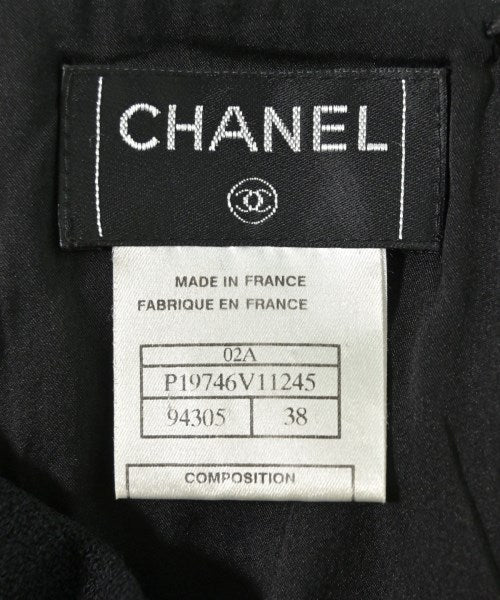 CHANEL 膝上裙