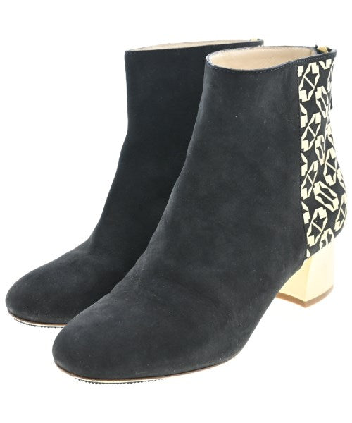 Pollini 靴子