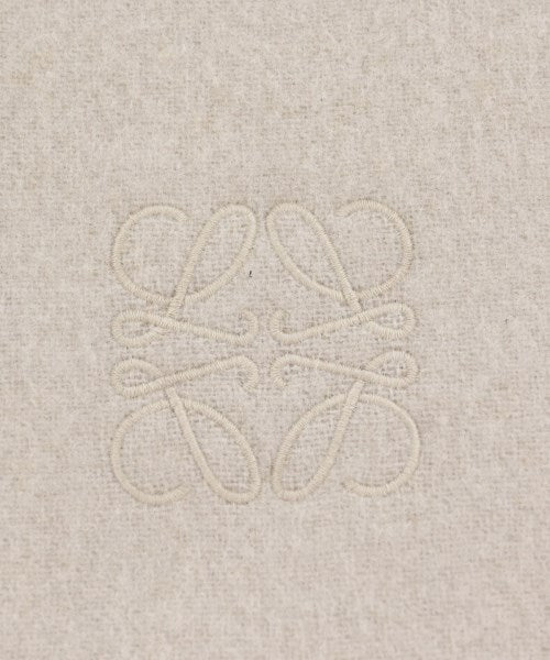 LOEWE 冬季圍巾