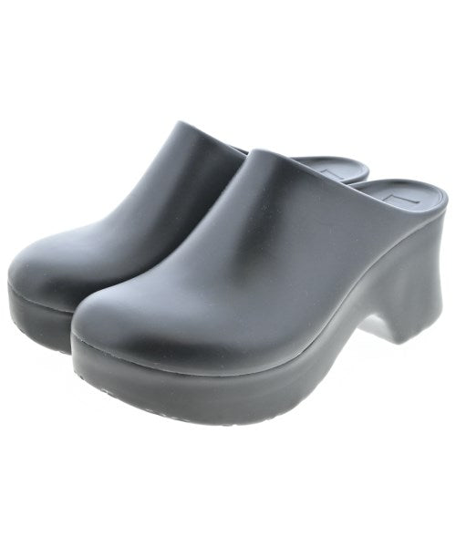 LOEWE 其他鞋款