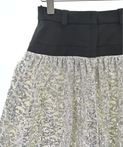 LOUIS VUITTON 膝上裙