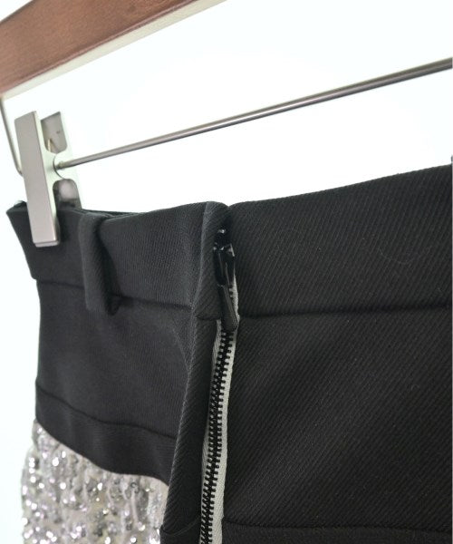 LOUIS VUITTON 膝上裙