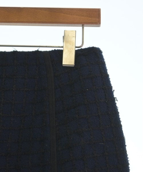 LOUIS VUITTON 膝上裙