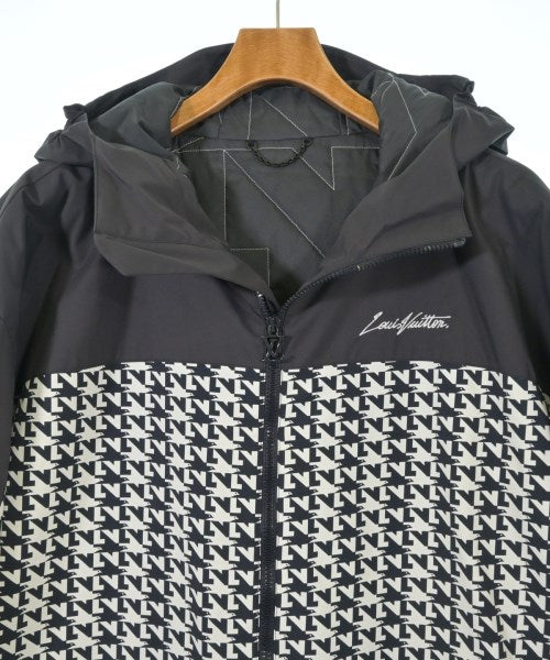 LOUIS VUITTON 山系外套