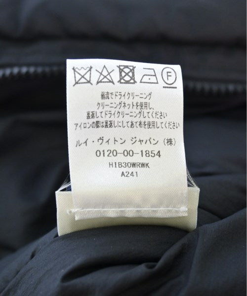 LOUIS VUITTON 羽絨夾克/背心