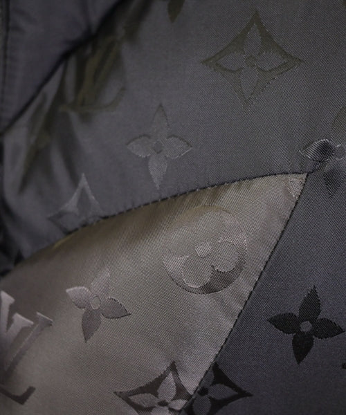 LOUIS VUITTON 羽絨夾克/背心