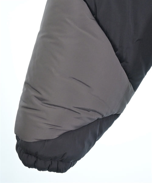 LOUIS VUITTON 羽絨夾克/背心