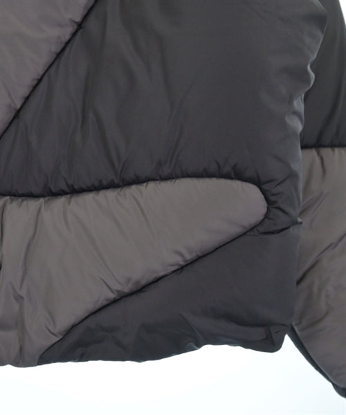 LOUIS VUITTON 羽絨夾克/背心