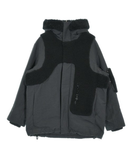 LOUIS VUITTON 羽絨夾克/背心