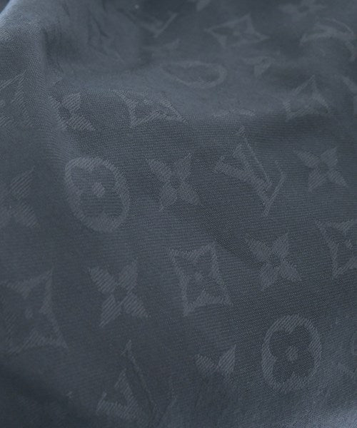 LOUIS VUITTON 披肩