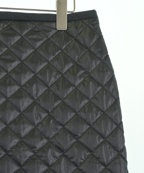 LOUIS VUITTON 膝上裙