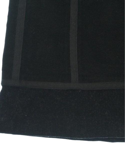 LOUIS VUITTON 膝上裙