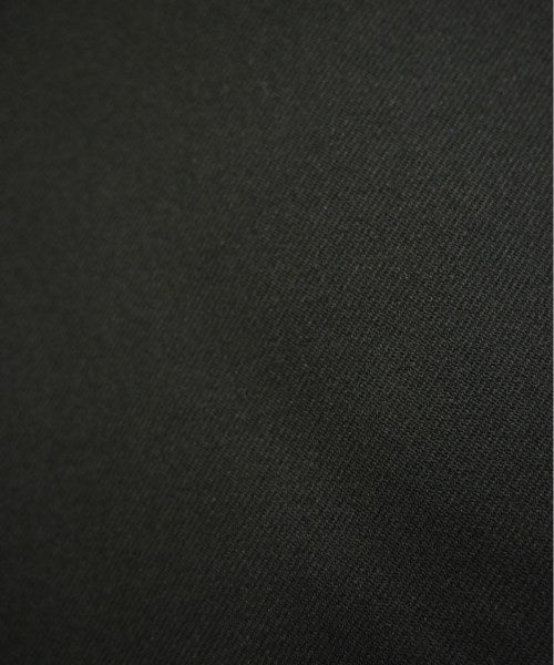 LOUIS VUITTON 膝上裙