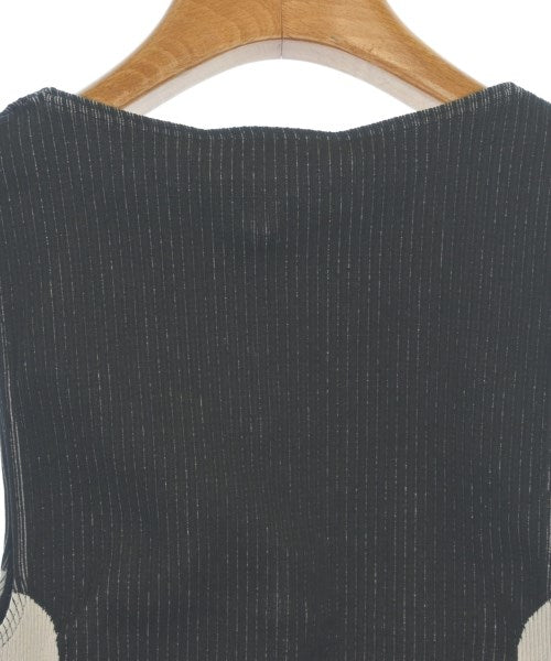 LOUIS VUITTON 無袖上衣