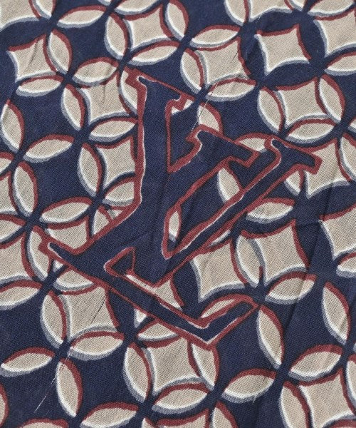 LOUIS VUITTON 披肩