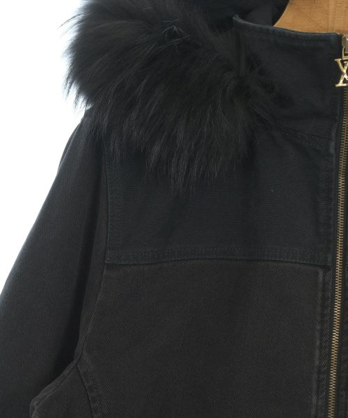 LOUIS VUITTON 羽絨夾克/背心