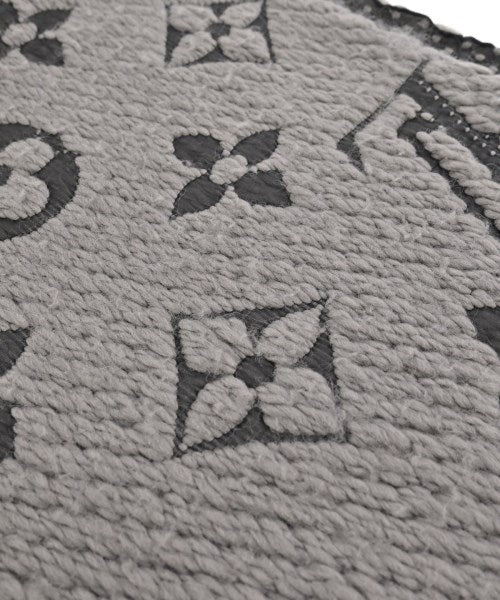 LOUIS VUITTON 冬季圍巾