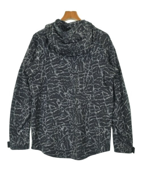 LOUIS VUITTON 山系外套