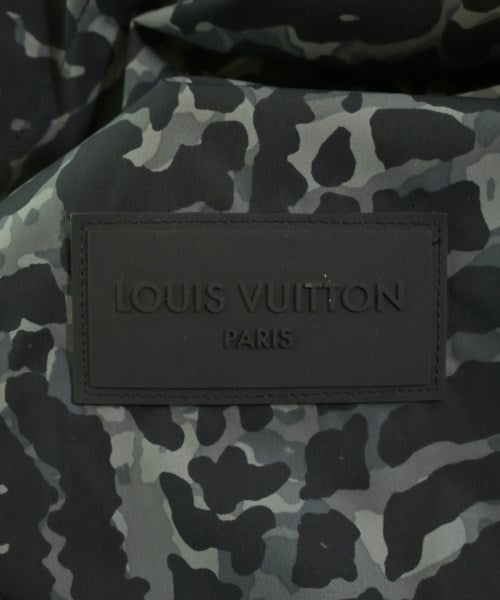 LOUIS VUITTON 山系外套