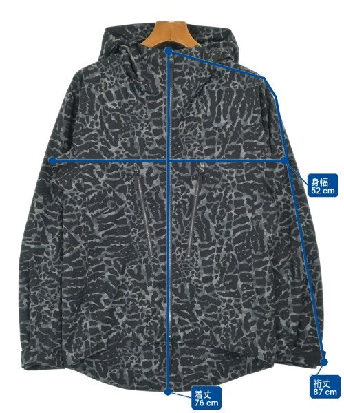 LOUIS VUITTON 山系外套