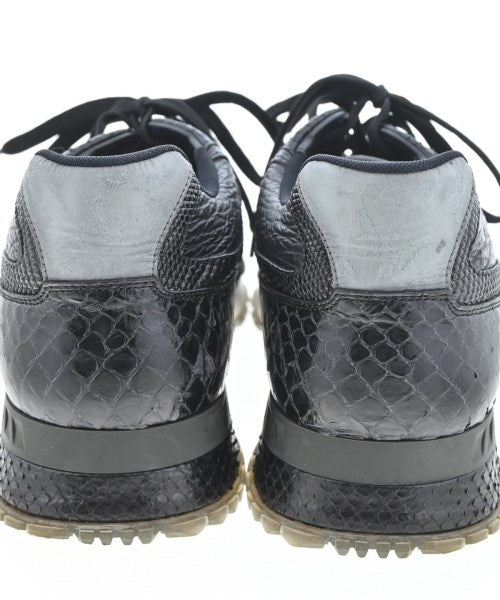 LOUIS VUITTON 運動鞋