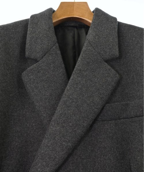 PRADA チェスターケープ