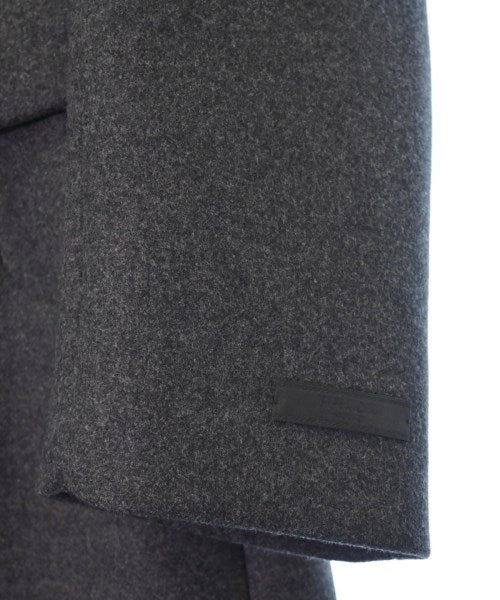 PRADA チェスターケープ