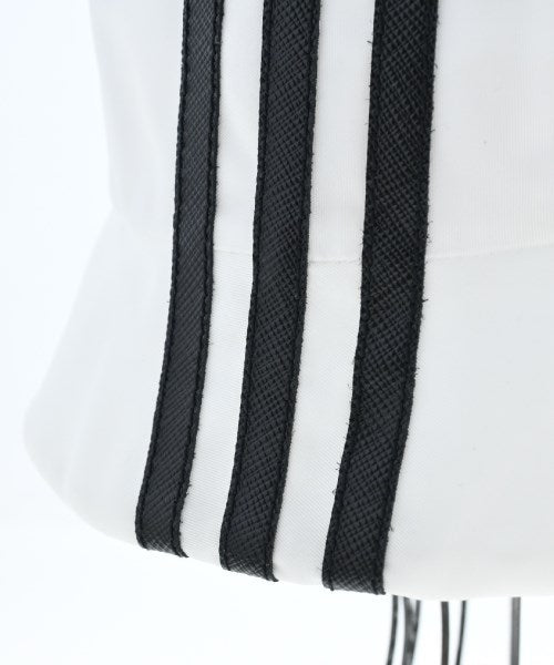 PRADA 帽子