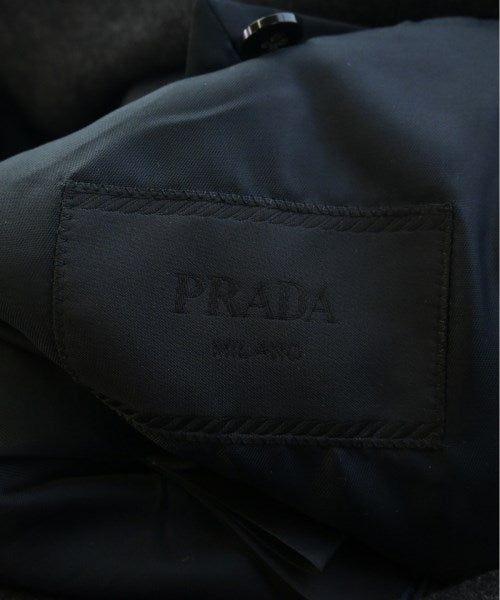 PRADA 支撐領外套