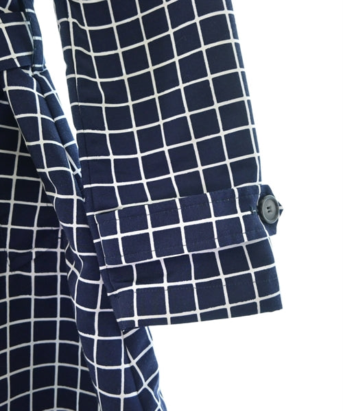 PRADA 支撐領外套