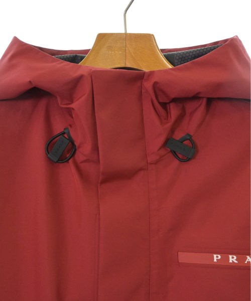 PRADA 山系外套