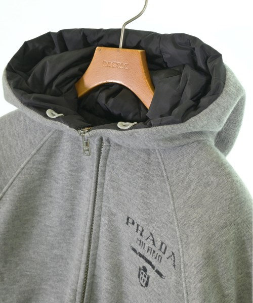 PRADA 羽絨夾克/背心