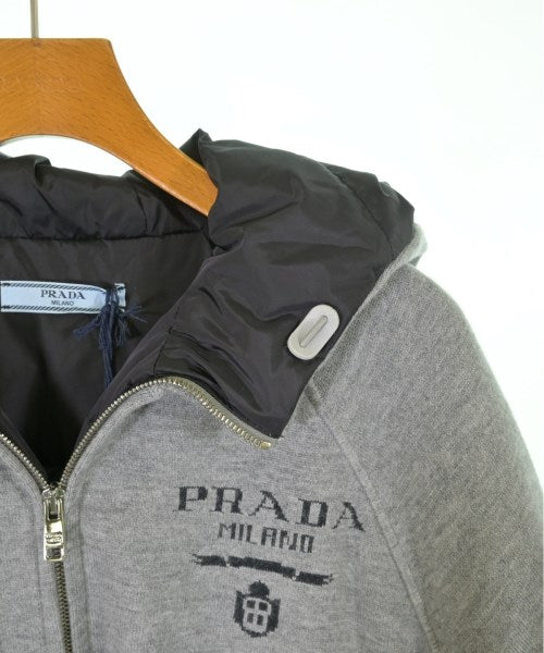 PRADA 羽絨夾克/背心