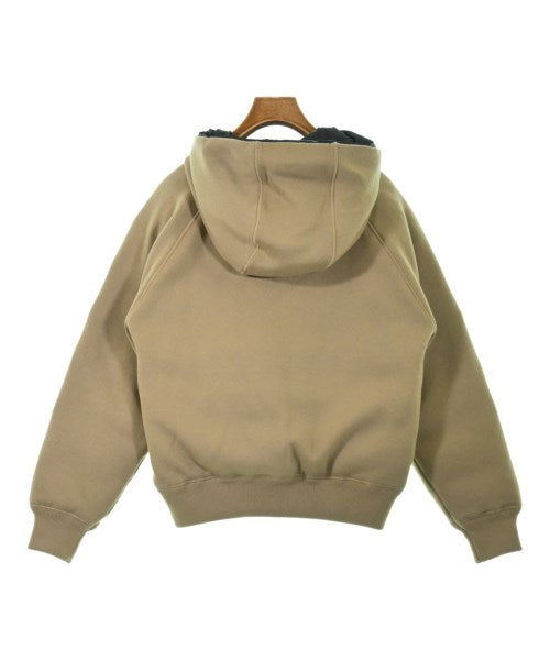 PRADA 羽絨夾克/背心