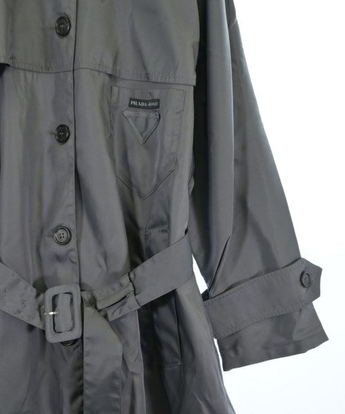 PRADA 支撐領外套