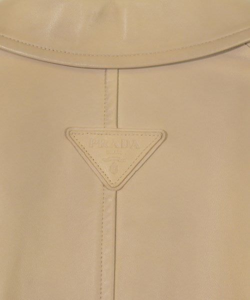 PRADA 支撐領外套