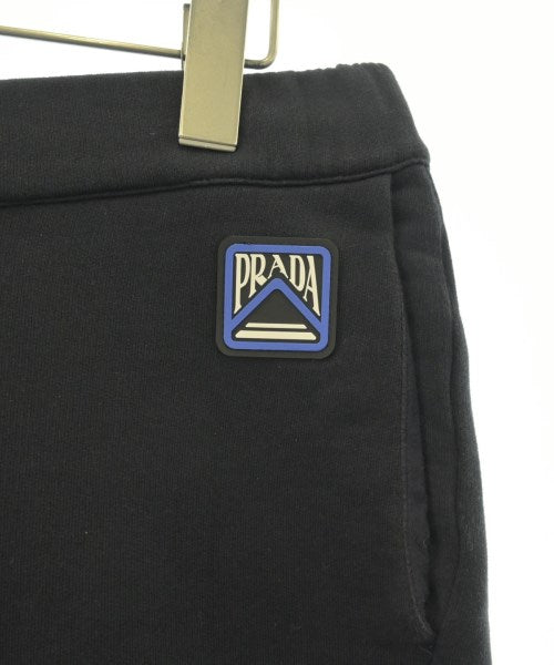 PRADA 短