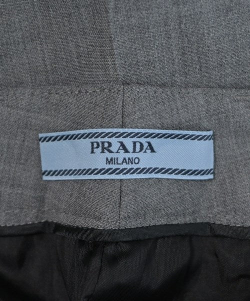 PRADA 長