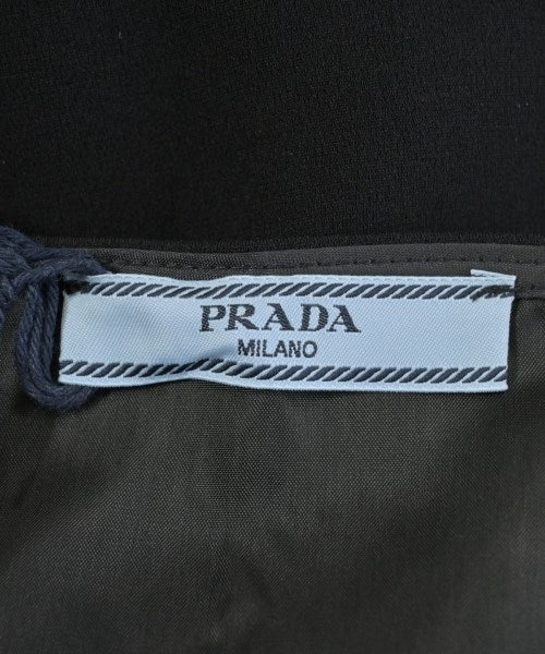 PRADA 膝上裙