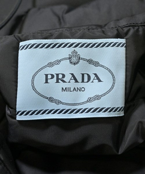 PRADA 羽絨大衣