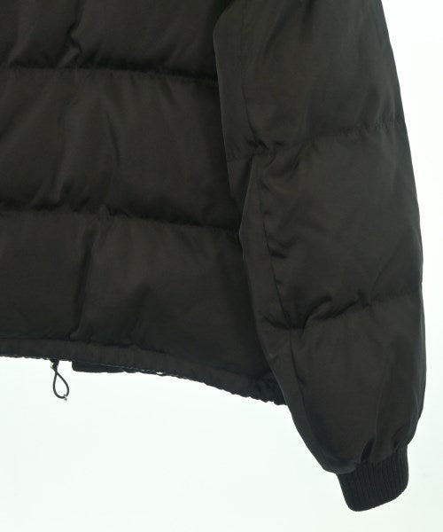 PRADA 羽絨夾克/背心