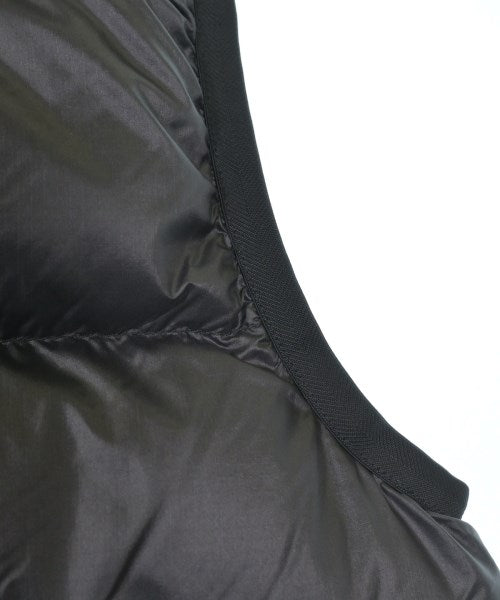 PRADA 羽絨夾克/背心