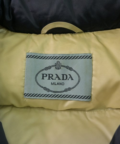 PRADA 羽絨大衣