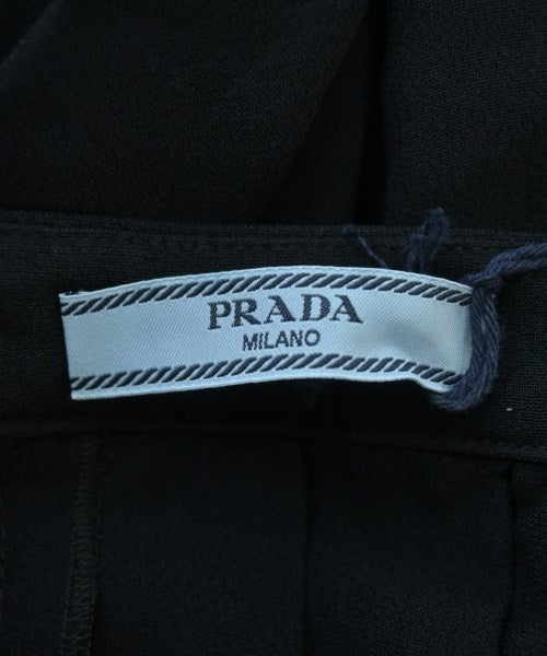 PRADA 膝上裙