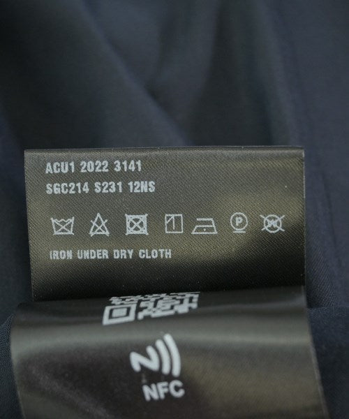 PRADA 支撐領外套